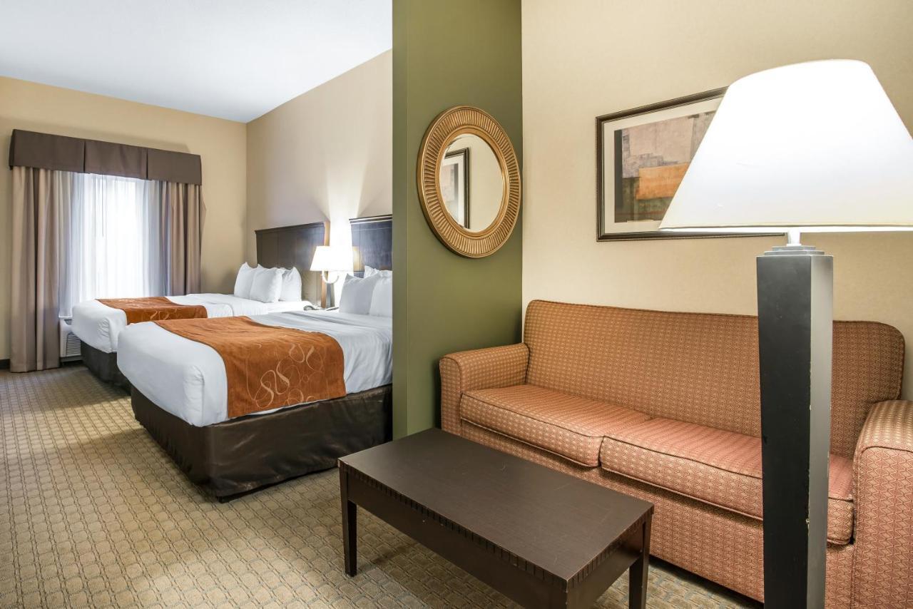 University Inn Vestal Exterior photo
